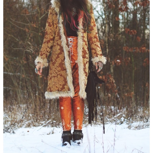 Pants - Nwt Lenni the Label saint pants